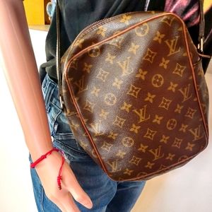 Louis Vuitton LV Marceau Brown Monogram Messenger Shoulder Bag / Crossbody Bag